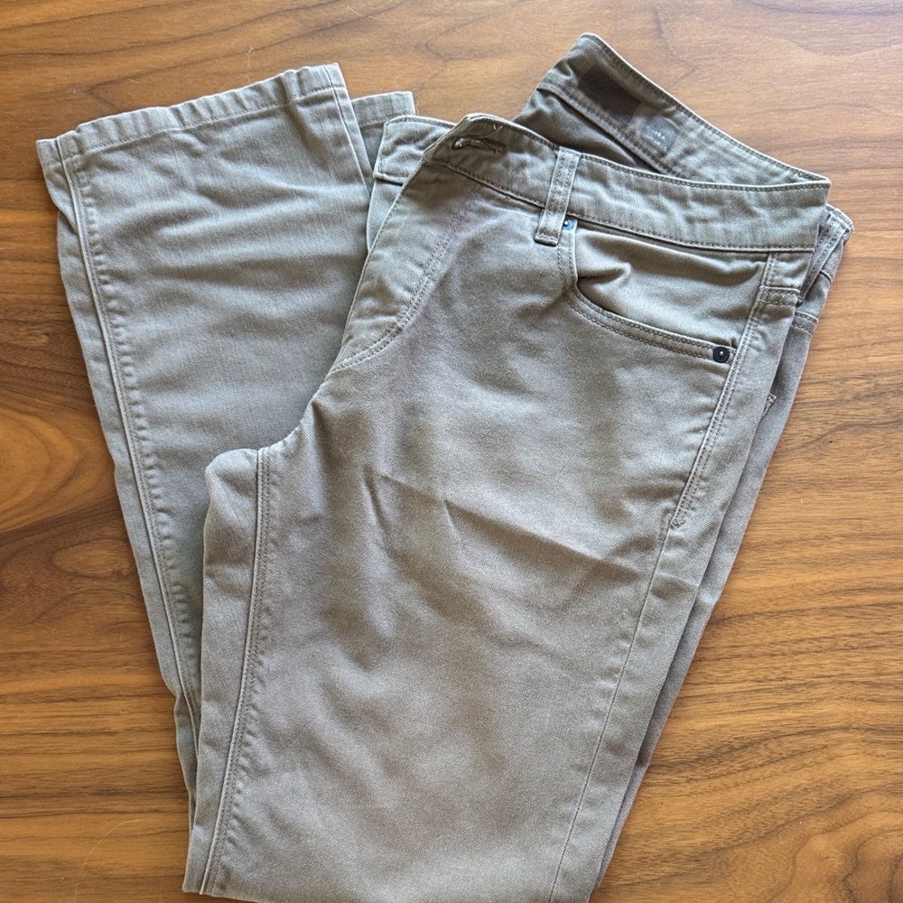 Volcom slim straight 32x32